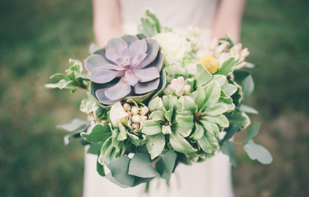 Unique and Unconventional Wedding Flower Choices